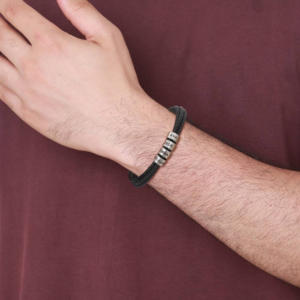 Best Dad In The World - Inner Circle Timeless Bracelet with Engraved Name Beads