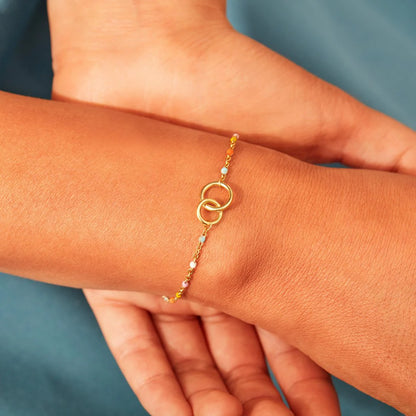 ‘Girl Gang’ Interlocking Friendship Bracelet