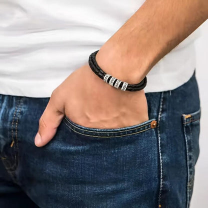 Inner Circle Timeless Bracelet with Engraved Name Beads