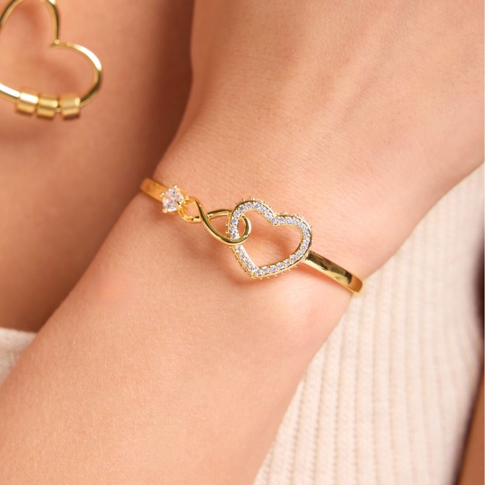 To My Daughter – Infinity Heart Name Bracelet