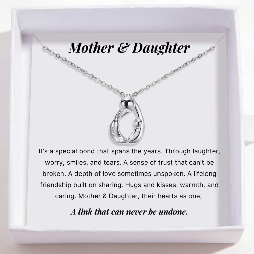 Mother Daughter – Hug Necklace