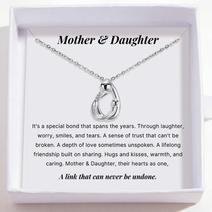 Mother Daughter – Hug Necklace