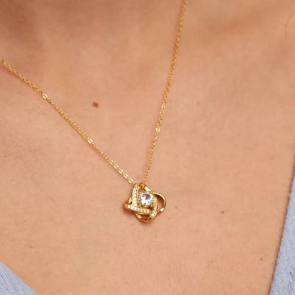 To The Best Mum In The World – Love Knot Necklace